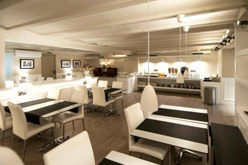 Serennia Exclusive Rooms, Barcelona