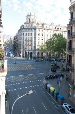 Serennia Exclusive Rooms, Barcelona